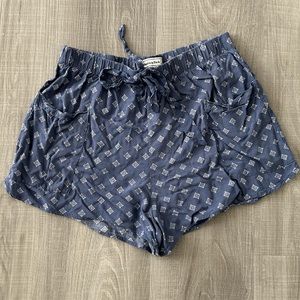 Abercrombie print lightweight flowy shorts